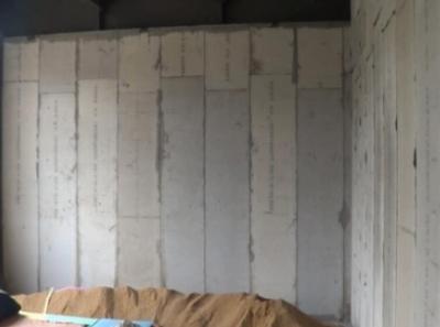 ���ʸ�ǽ����ص��ʩ��