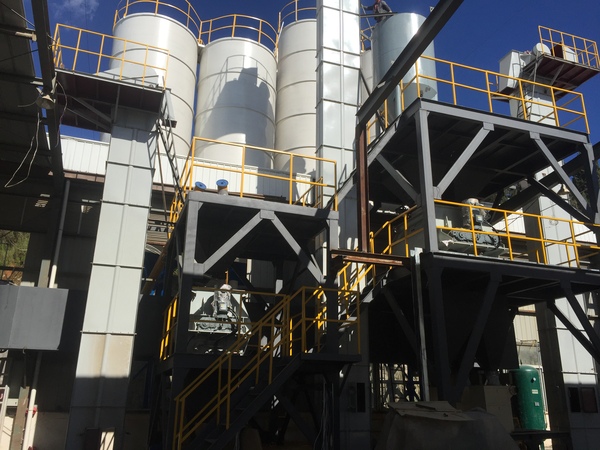 ��ˮ�ȷ����������͸�ǿ�������